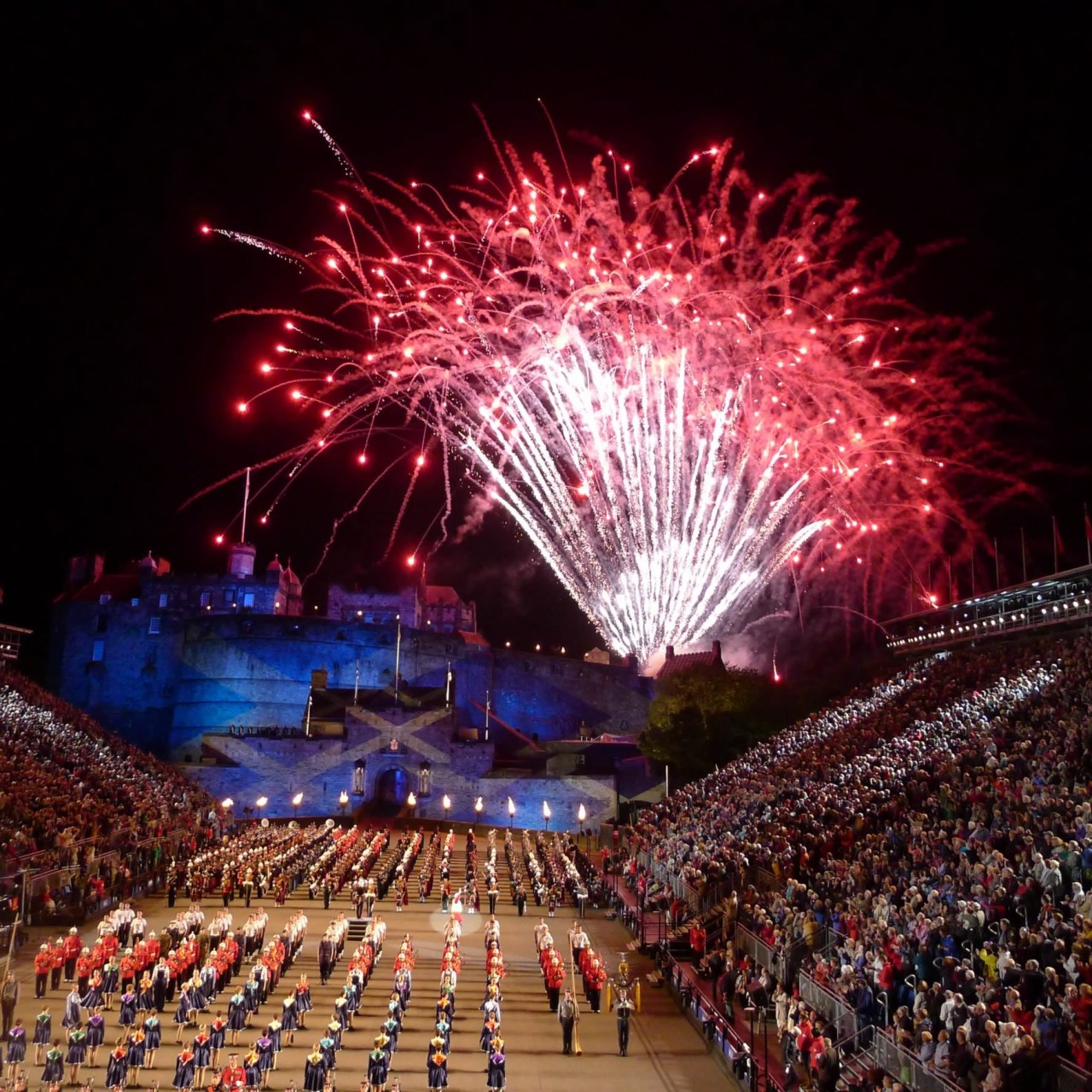 Edinburgh, Scotland – history, pubs & Scotch whisky!